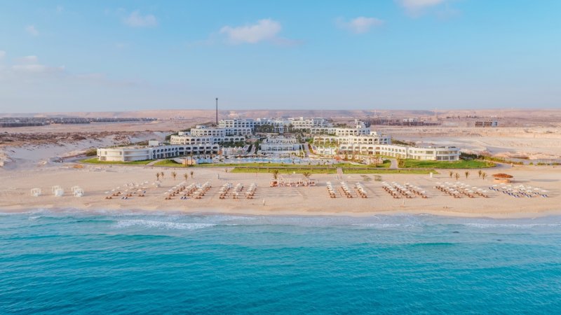 Marsa Matruh utazás Cleopatra Luxury Resort