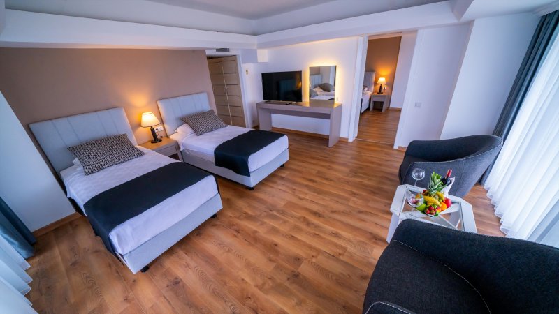 Tengerre néző lakosztály