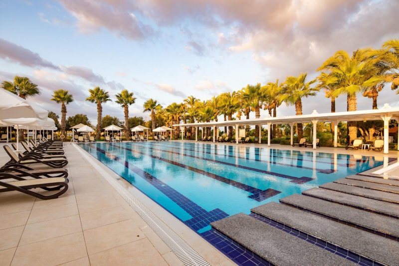 Side utazás Club Calimera Serra Palace