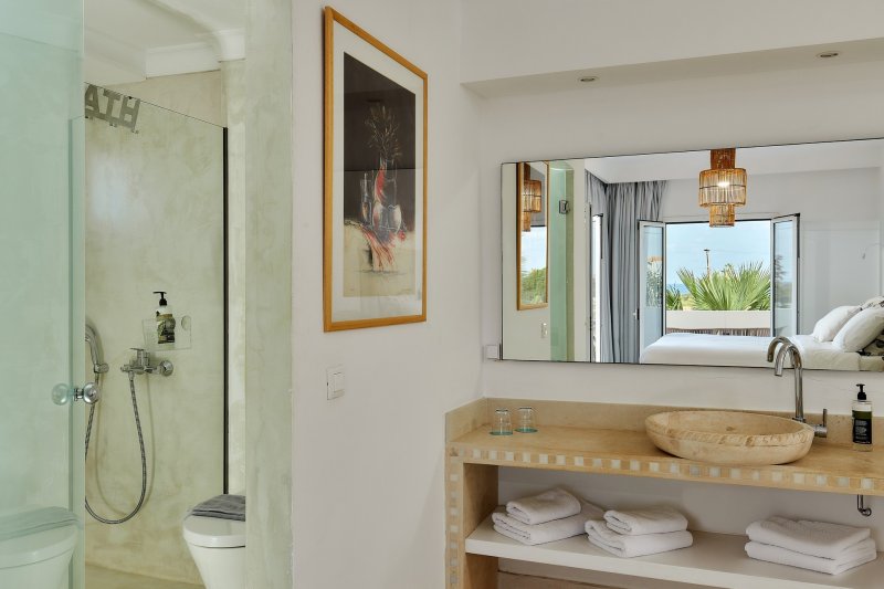 Kétágyas szoba - Melléképület - fürdőszoba