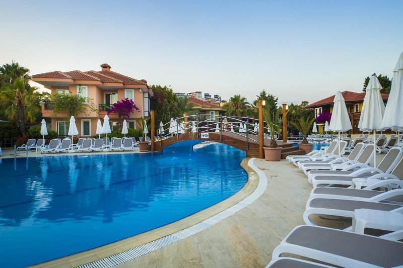 Alanya utazás Club Dizalya 
