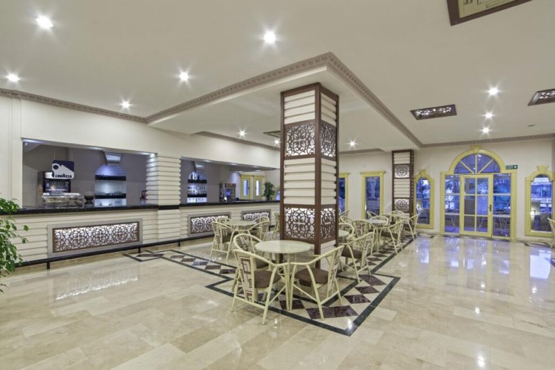 Alanya utazás Club Paradiso