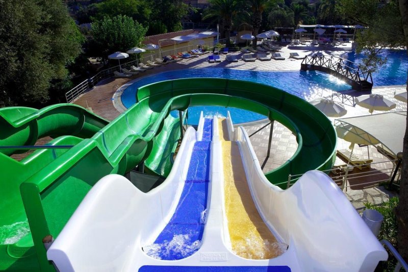 Club Resort Atlantis Kusadasi