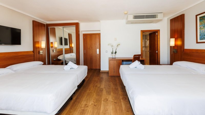 Mallorca utazás Colombo