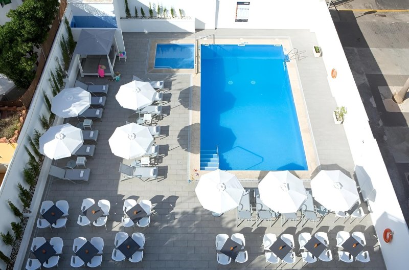 Mallorca utazás Colombo