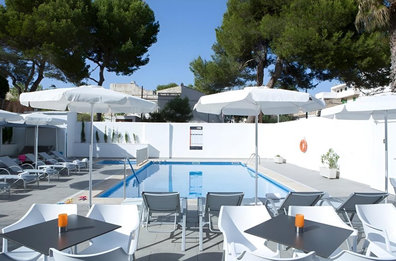 Mallorca utazás Colombo