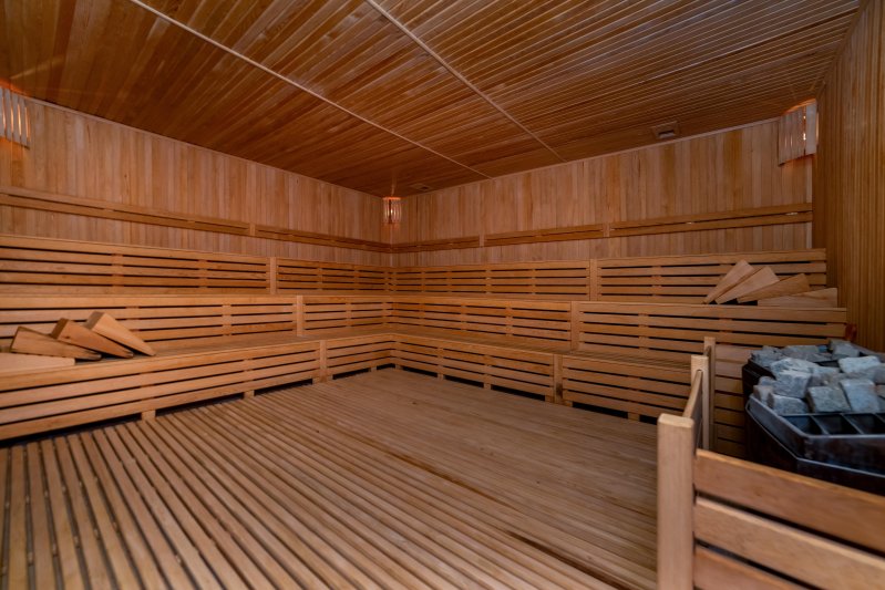 Side utazás Commodore Elite