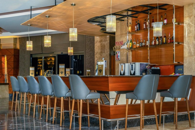 Side utazás Commodore Elite