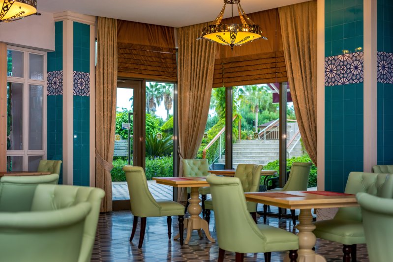 Side utazás Commodore Elite