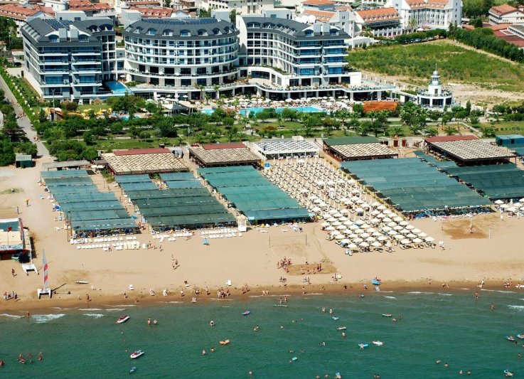 Side utazás Commodore Elite