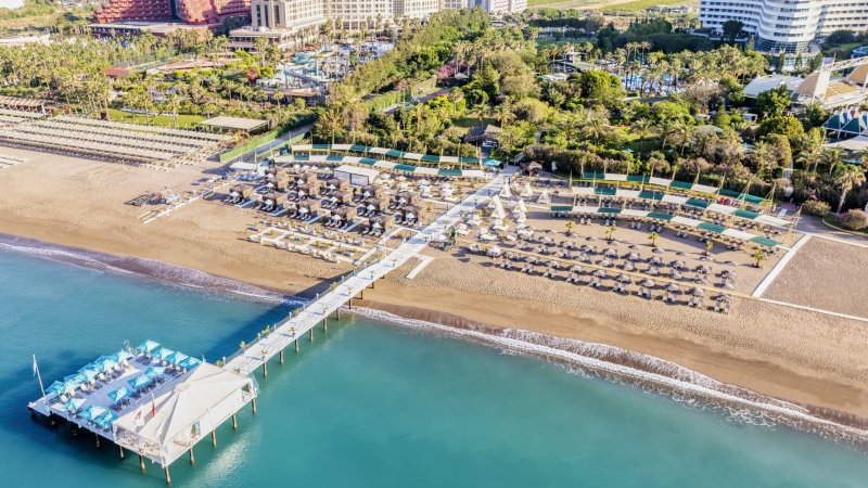 Antalya utazás Concorde De Luxe