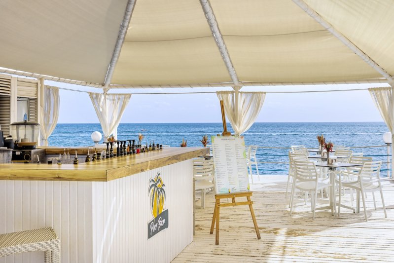 Antalya utazás Concorde De Luxe