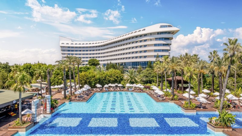Antalya utazás Concorde De Luxe