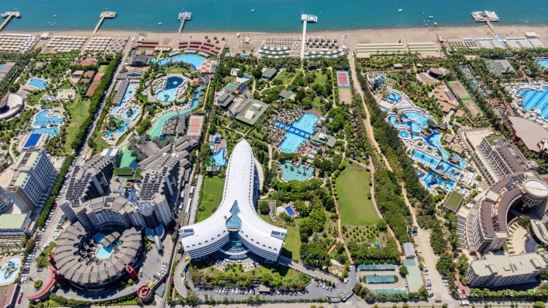 Antalya utazás Concorde De Luxe