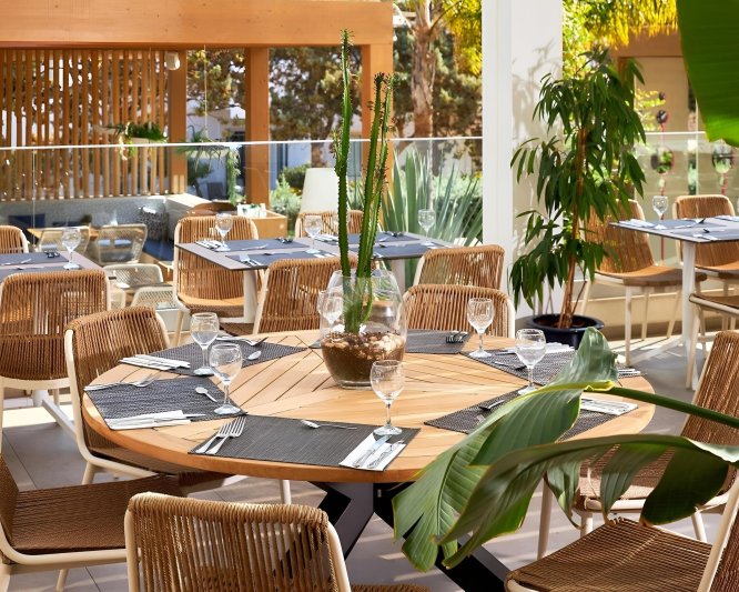 Kréta Malia utazás Cooee Kyknos Beach