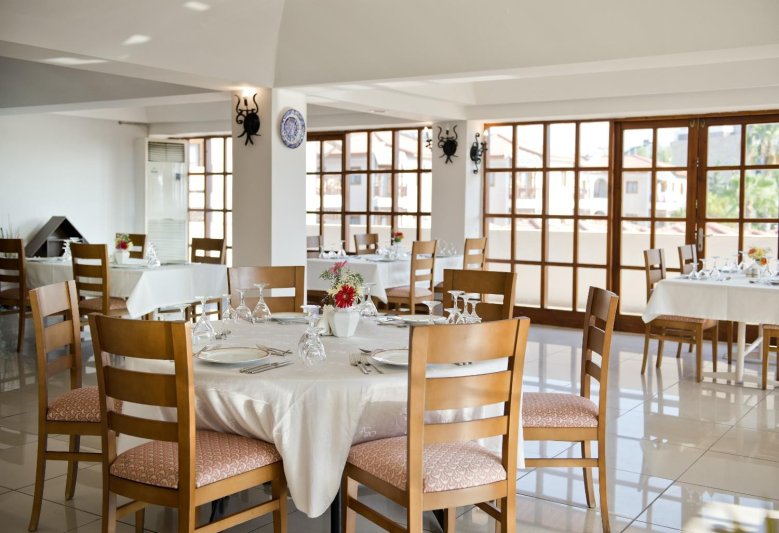 Side utazás Cooee Serra Garden