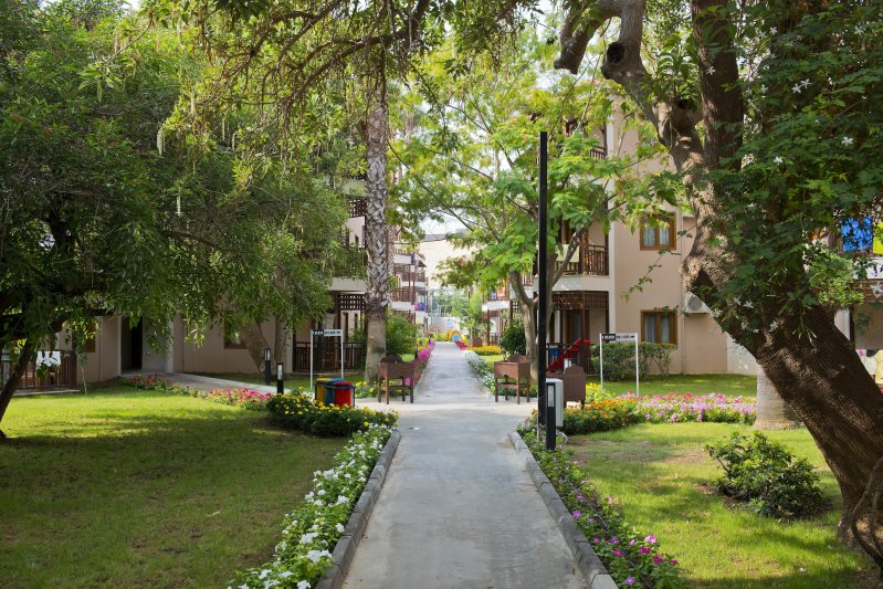 Side utazás Cooee Serra Garden