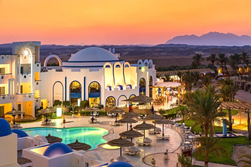 Hurghada utazás Coral Sun Beach Resort