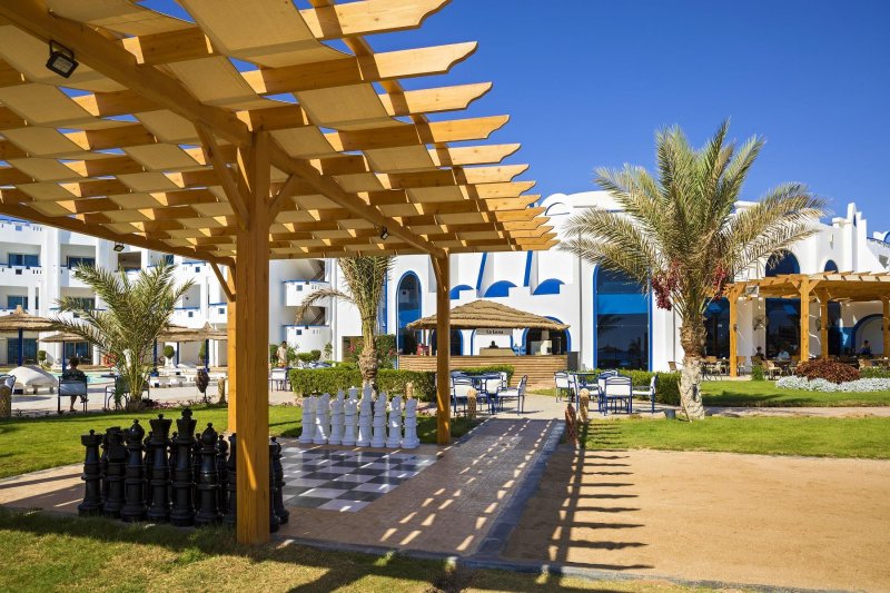 Hurghada utazás Coral Sun Beach Resort