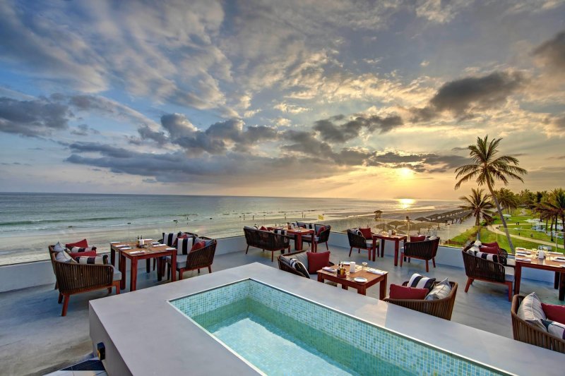 Szalála utazás Crowne Plaza Resort Salalah