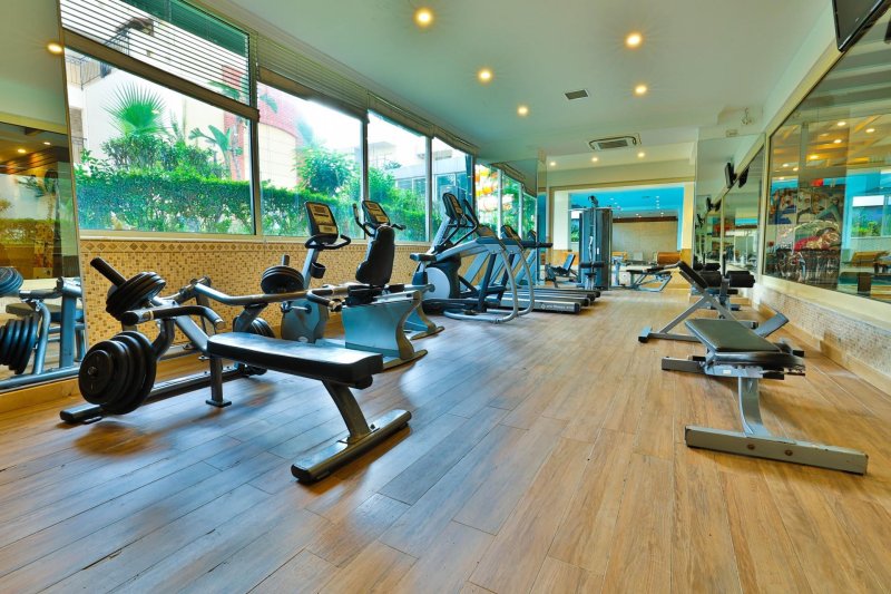 Kemer utazás Crystal Aura Beach Resort 