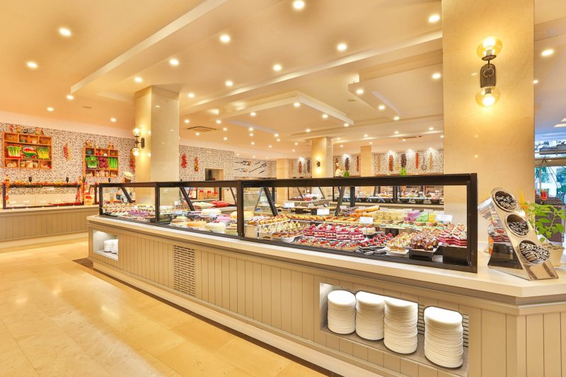 Kemer utazás Crystal Aura Beach Resort 