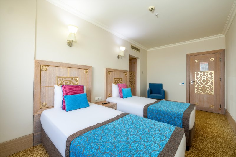 Crystal Family Comfort Collection Belek