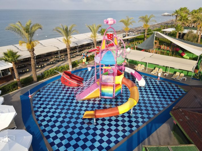 Belek utazás Crystal Family Comfort Collection