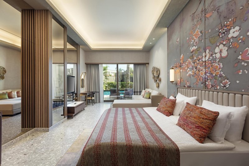 Szoba úszómedencével