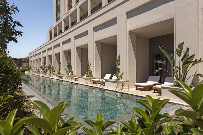 Szoba úszómedencével