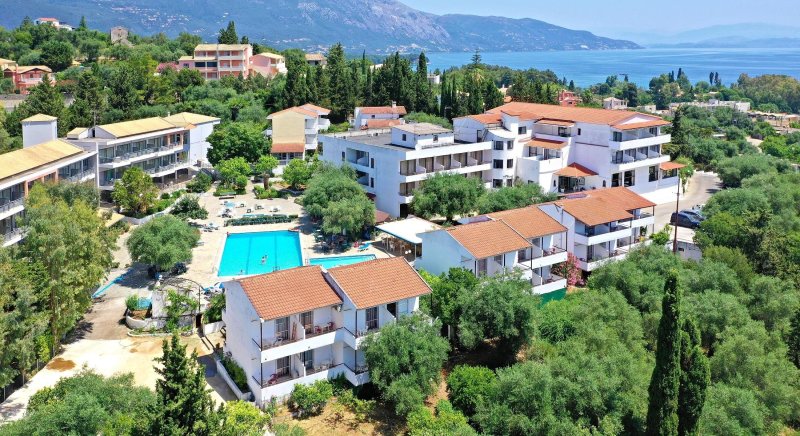 Korfu utazás Dassia Holiday Club 