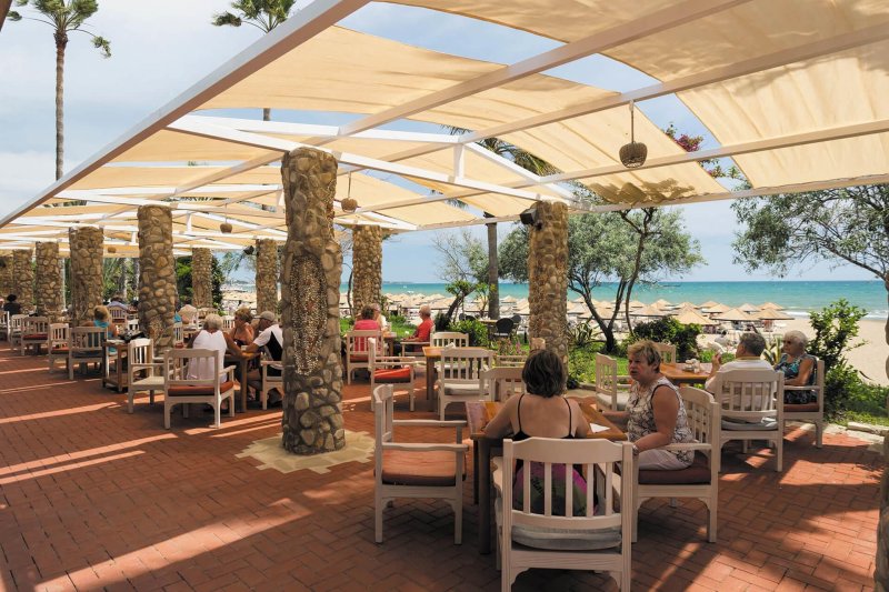 Side utazás Defne Garden