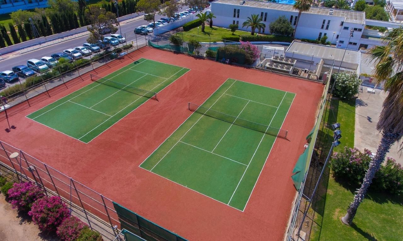 Dome Beach Hotel & Resort Dél-Ciprus