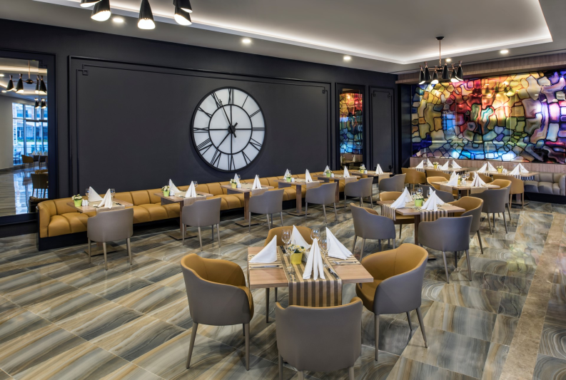 Antalya utazás Delphin Be Grand (ex: Botanik Lares)