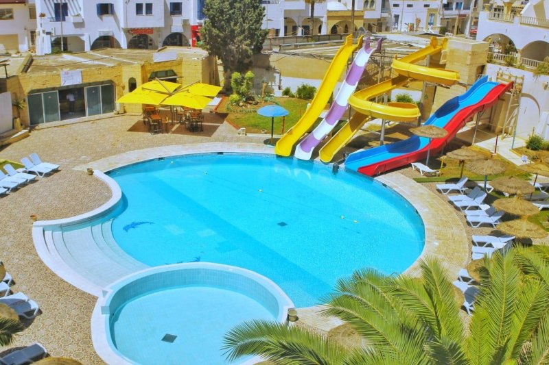 Monastir utazás Delphin Habib