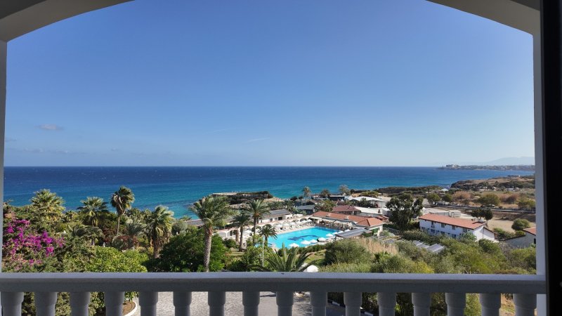 Észak-Ciprus utazás Denizkizi Royal