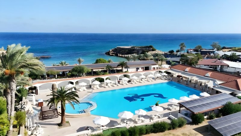 Észak-Ciprus utazás Denizkizi Royal