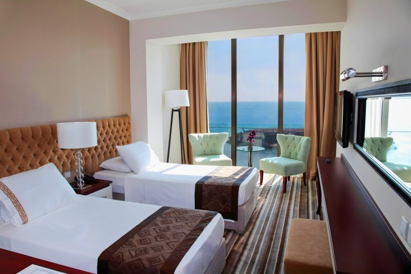 Észak-Ciprus utazás Denizkizi Royal