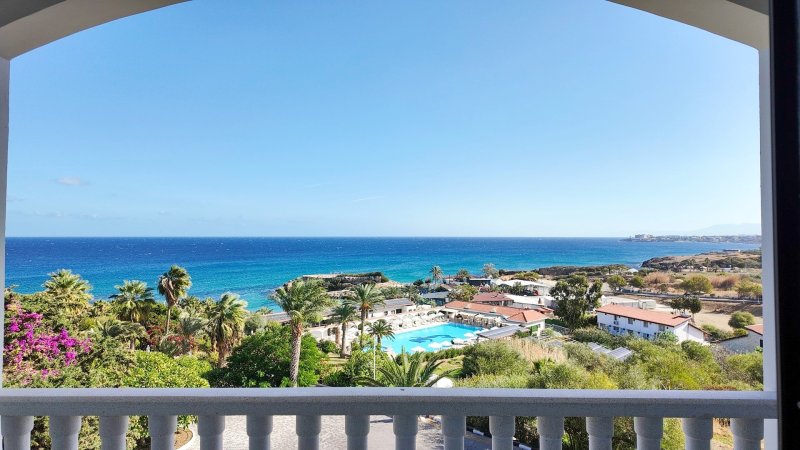 Észak-Ciprus utazás Denizkizi Royal