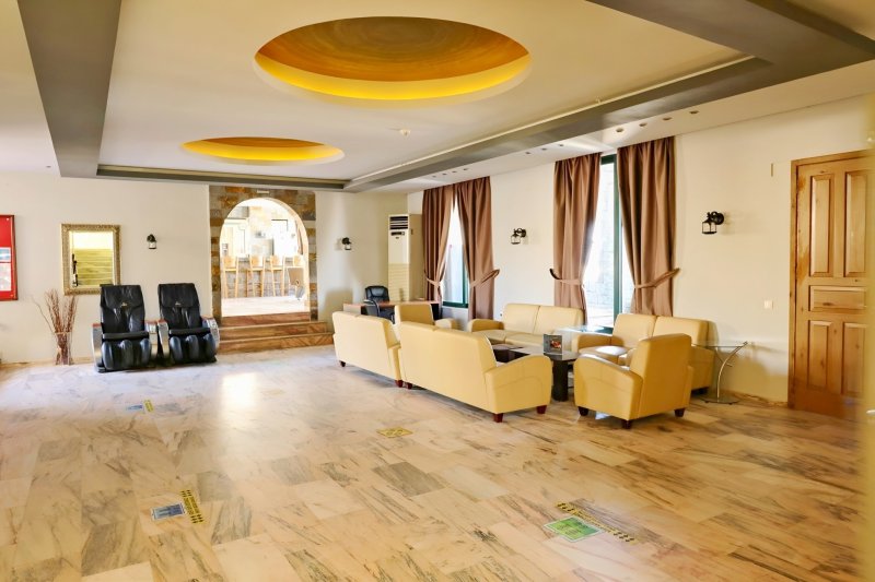 Kréta Gouves utazás Diogenis Blue Palace