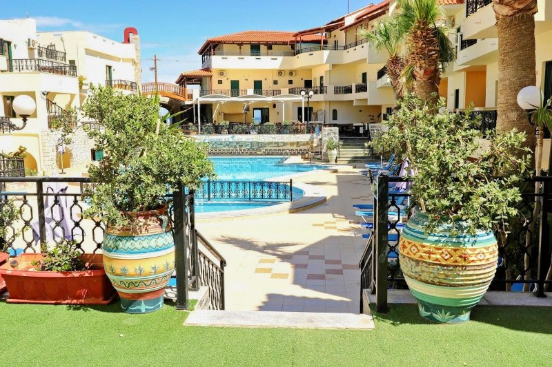 Kréta Gouves utazás Diogenis Blue Palace