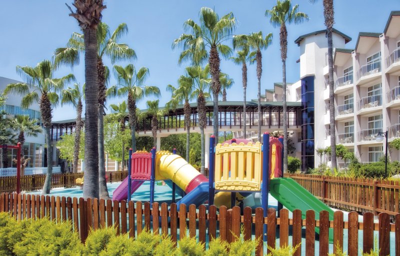 Kemer utazás Dobedan World Palace