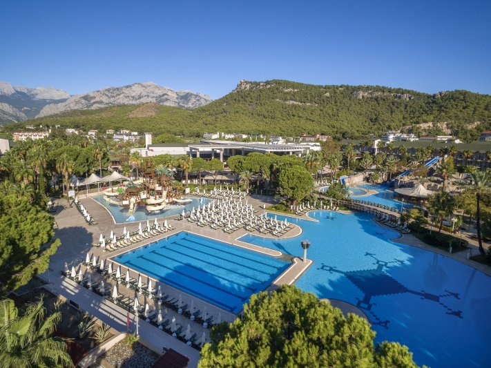 Dobedan World Palace Kemer