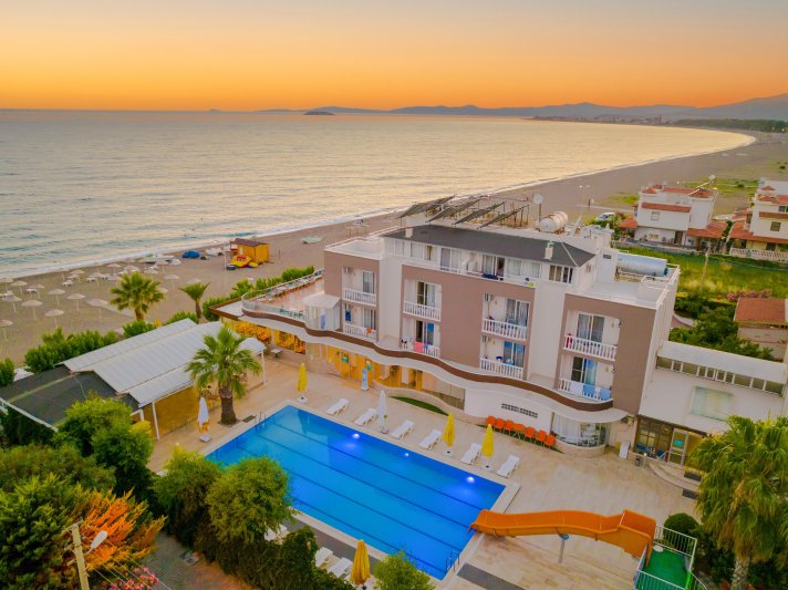 Dogan Beach Resort & Spa Hotel Kusadasi