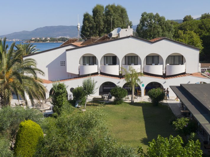 Kusadasi utazás Dogan Paradise Beach