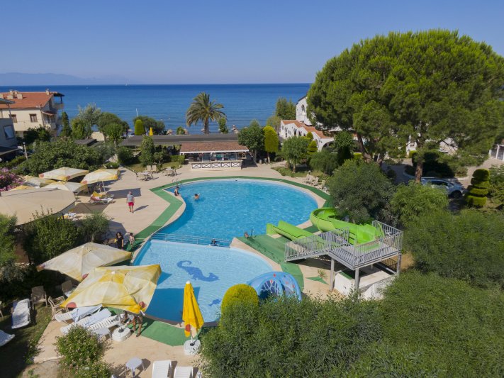 Dogan Paradise Beach Kusadasi