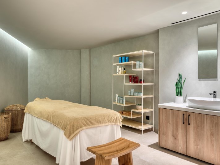 Zakynthos utazás Domes Aulūs Zante, Autograph Collection