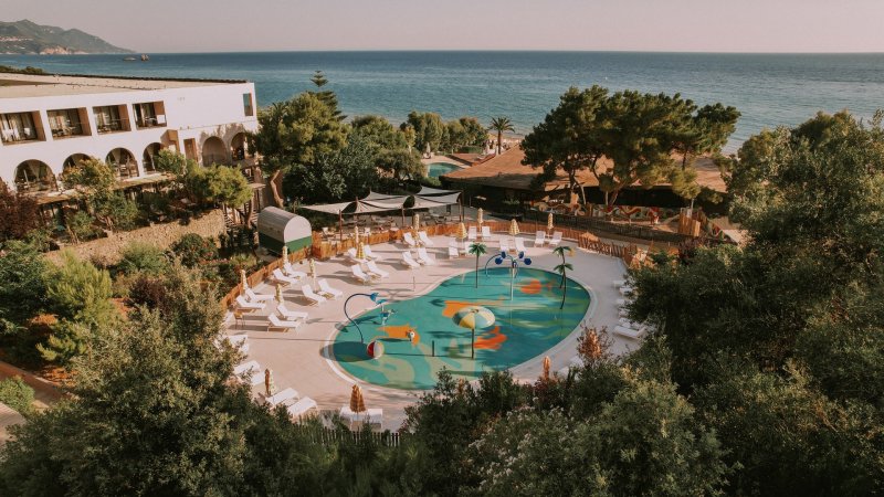 Korfu utazás Domes Of Corfu, Autograph Collection