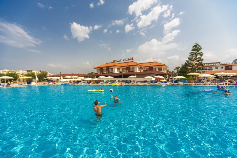 Alanya utazás Eftalia Village