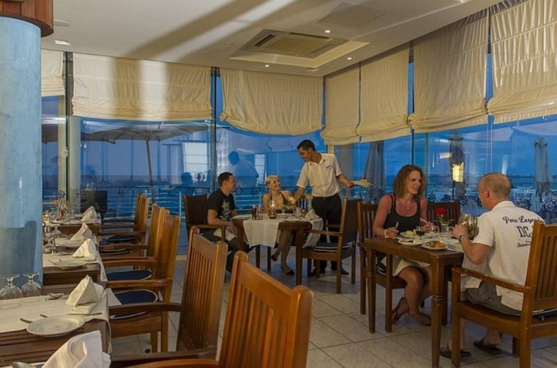 Mahdia utazás El Mehdi Beach Resort 